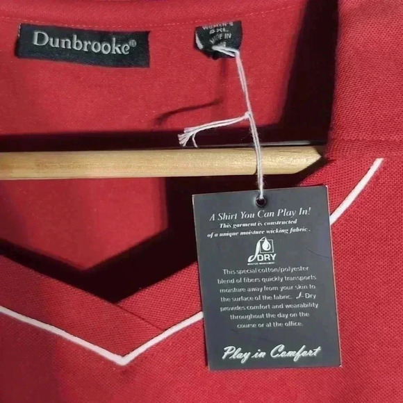 Ladies Dunbrooke Red Golf Polo Shirt Dry Moisture Management sz 4 XL - Picture 4 of 5